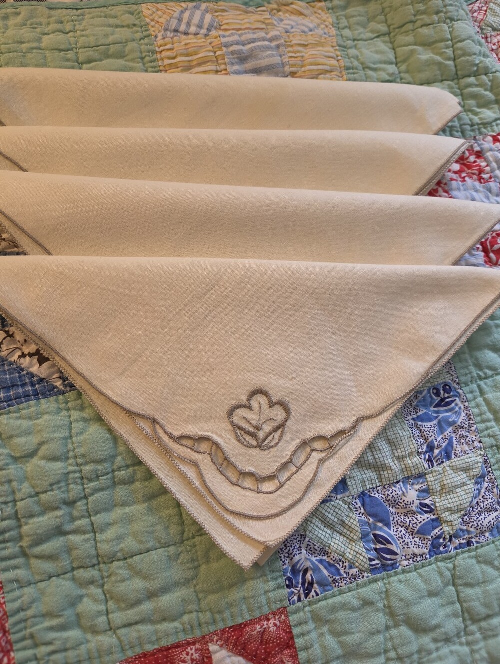 Vintage Linen Napkins Set Of 4 Dinner Cocktail Lunch